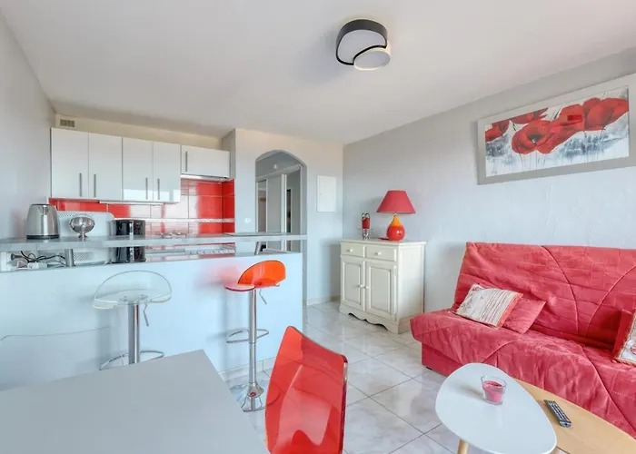 T2 Sea View In Saint-clair - Rated 3