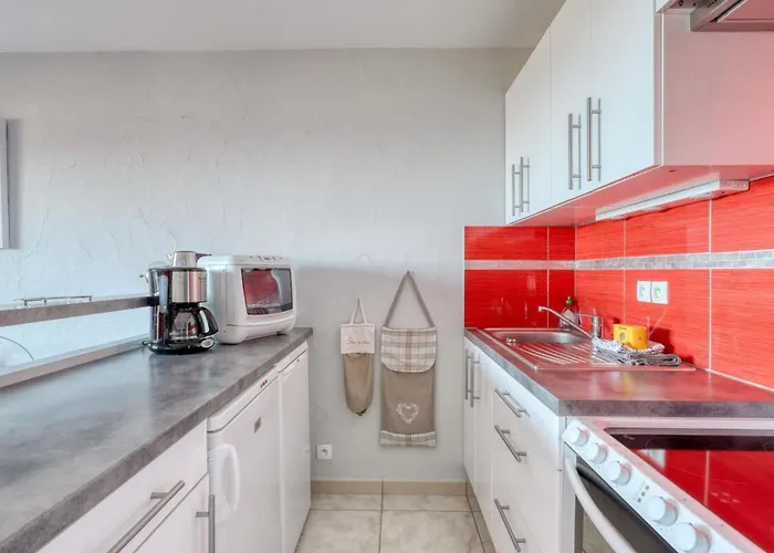 דירה T2 Sea View In Saint-clair - Rated 3 לה לבאנדו