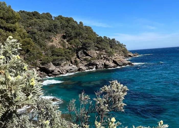 T2 Sea View In Saint-clair - Rated 3 דירה