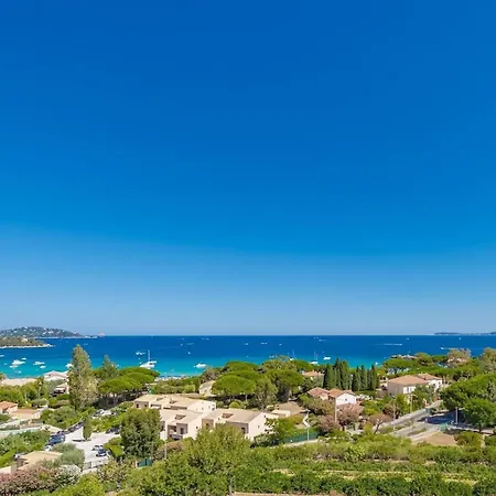 T2 Sea View In Saint-clair - Rated 3 Le Lavandou