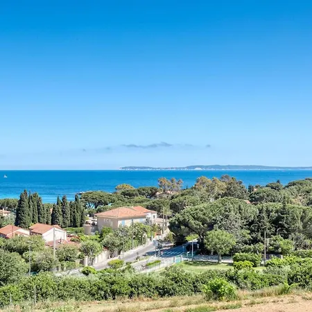 T2 Sea View In Saint-clair - Rated 3 * Le Lavandou